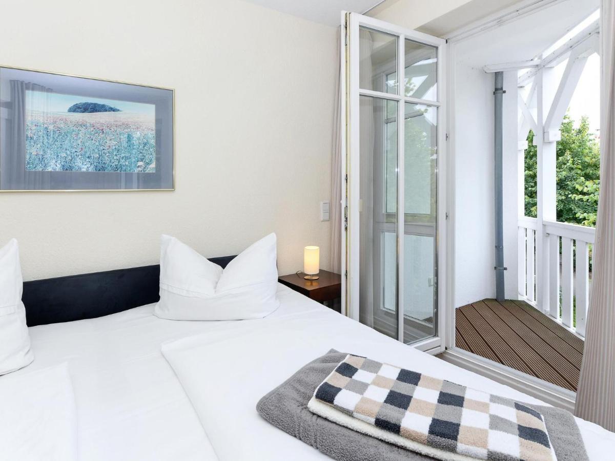 Charming Apartment On Ruegen Island With Balcony Sellin  Exterior photo