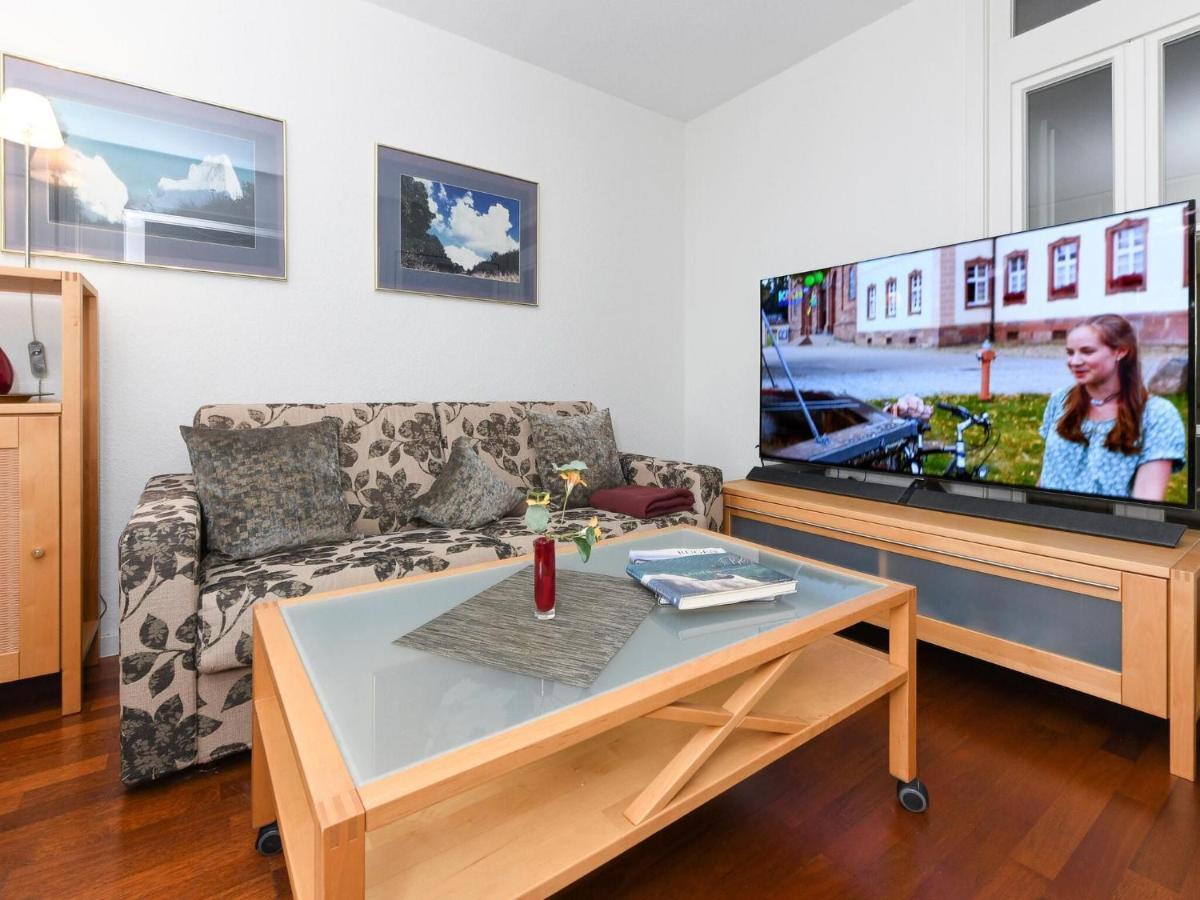 Charming Apartment On Ruegen Island With Balcony Sellin  Exterior photo
