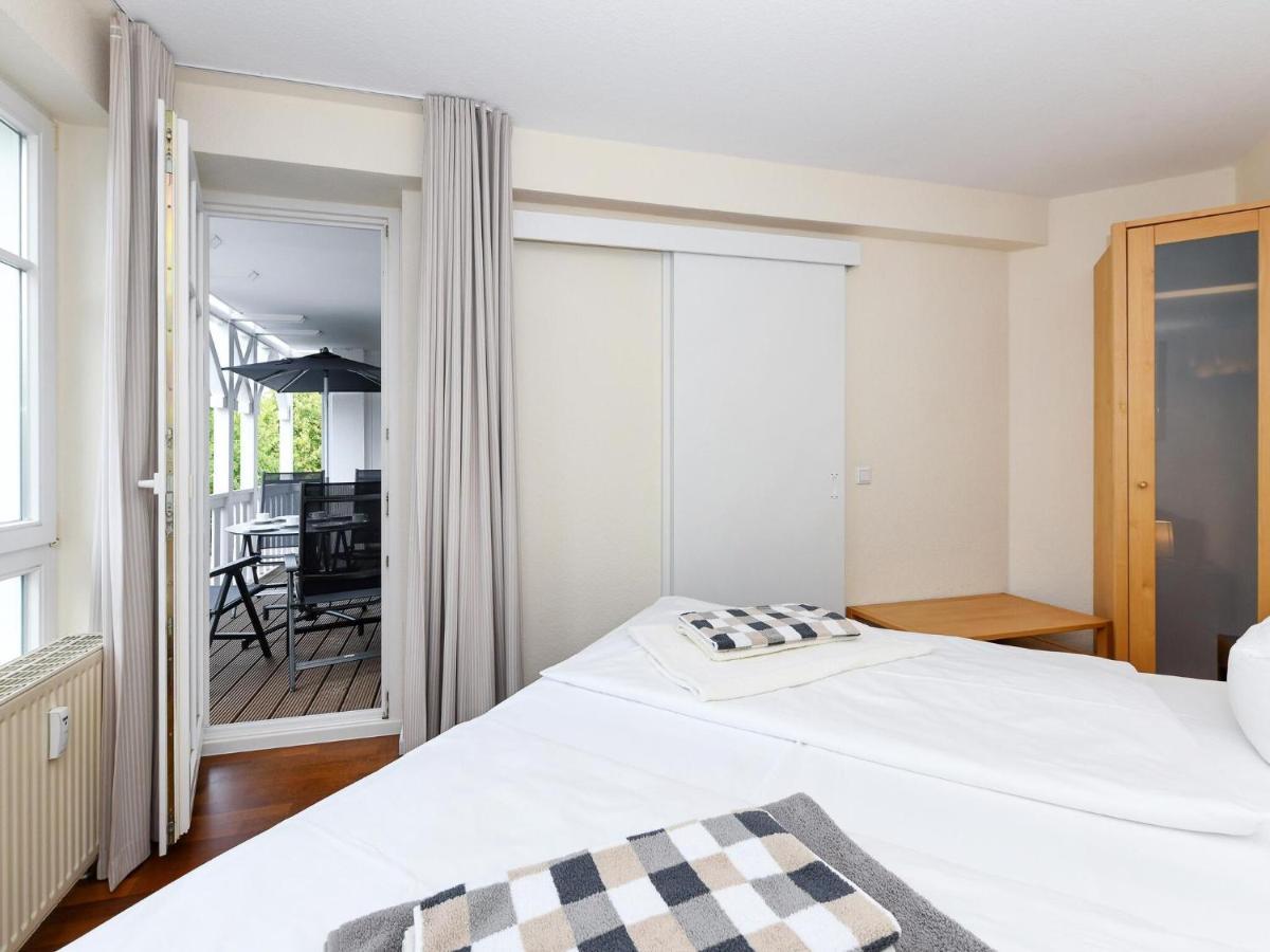 Charming Apartment On Ruegen Island With Balcony Sellin  Exterior photo