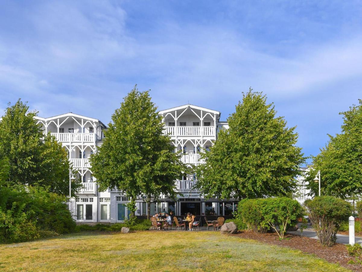 Charming Apartment On Ruegen Island With Balcony Sellin  Exterior photo